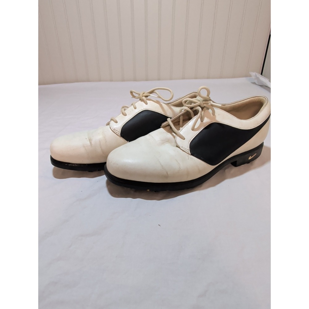 Nike Golf Shoes Mens 10.5 White Black Saddle Leather Vintage 2003 307454-101